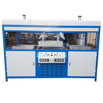 Double stations plastic vacuum molding machine